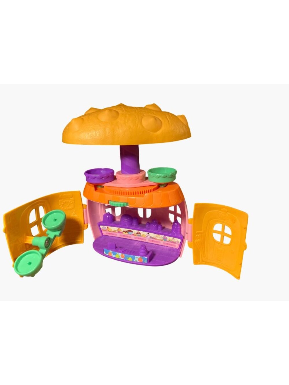 Fisher Price Ni Hao Kai Lan Mr Fluffy's Bakery Playset 2008